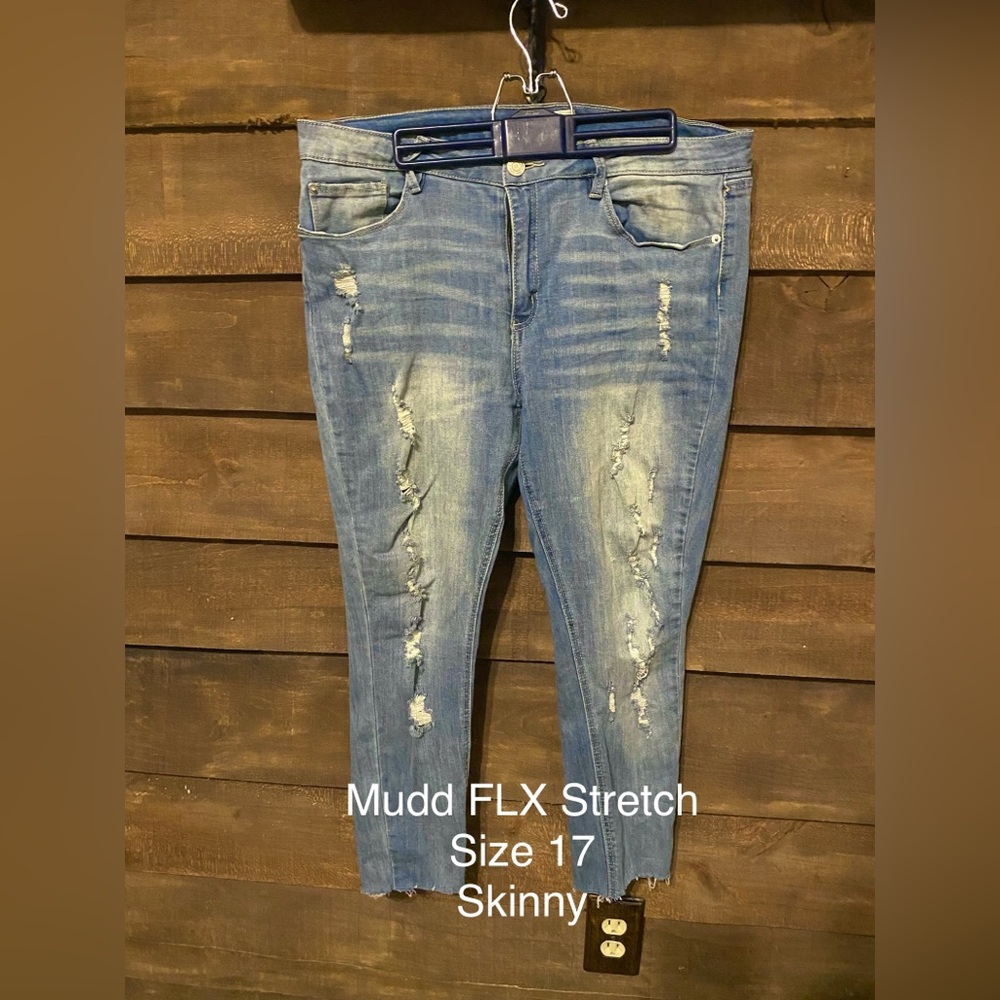Mudd FLX Stretch Skinny Jeans